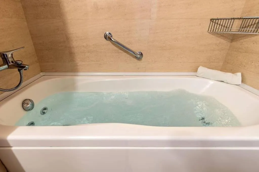 Jdcbl - Peaceful Wonderful Apartment In City Center Seville